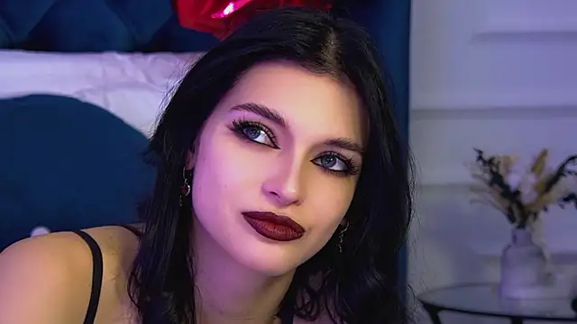 Snapshot of BeverlyMost chatting on February 2026 08:13:01 AM BeverlyMost online show from February 2026 08:13:01 AM