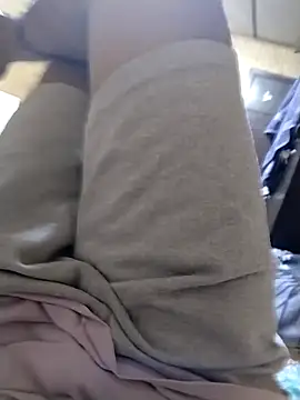 knightwolf9935 online show from October 2025 03:50:02 AM