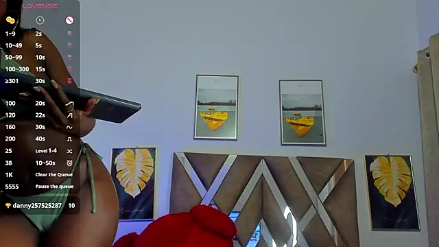 Snapshot of Stela__Gs chatting on March 2025 05:28:01 PM Stela Gs online show from March 2025 05:28:01 PM