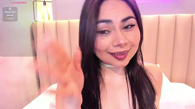 Naomymonroe  online show from March 2026 09:58:01 PM