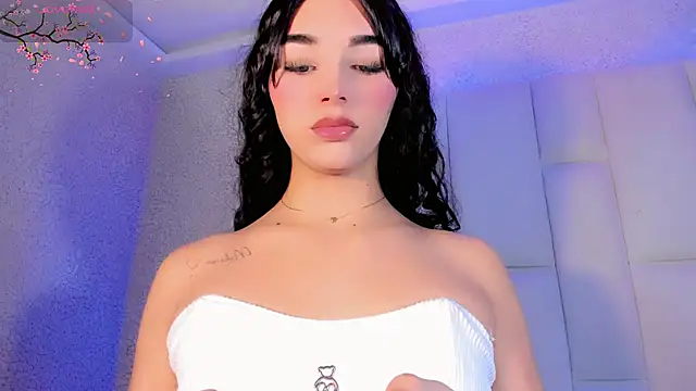 Angeles Busst online show from September 2025 08:57:01 PM