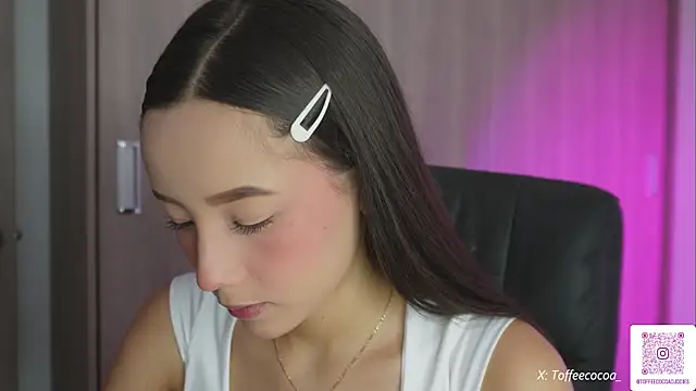 Snapshot of sophi_lii chatting on September 2025 08:14:01 PM sophi lii online show from September 2025 08:14:01 PM
