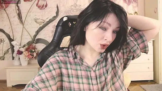 BritneyBarker online show from February 2026 03:47:02 AM