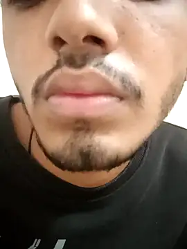 Snapshot of vas02vir chatting on February 2025 04:14:01 AM vas02vir online show from February 2025 04:14:01 AM