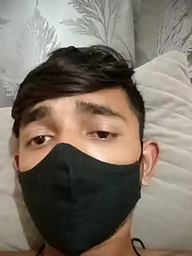 Snapshot of vas02vir chatting on February 2025 09:15:01 PM vas02vir online show from February 2025 09:15:01 PM