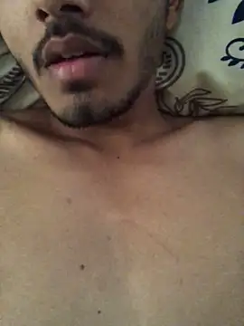 Snapshot of vas02vir chatting on March 2025 08:53:01 AM vas02vir online show from March 2025 08:53:01 AM