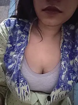 Snapshot of cute_IndianBabe chatting on July 2026 01:21:01 AM cute IndianBabe online show from July 2026 01:21:01 AM