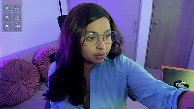 Snapshot of RachelRusso chatting on October 2025 03:14:01 AM RachelRusso online show from October 2025 03:14:01 AM