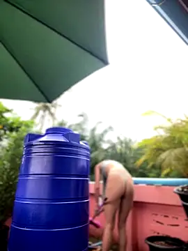 White Lu online show from November 2025 03:05:01 AM