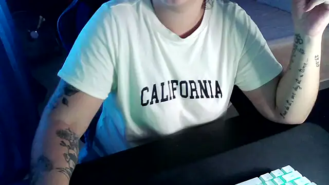 bunnyfox420 online show from September 2025 03:35:02 PM