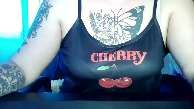 bunnyfox420 online show from September 2025 04:54:02 PM