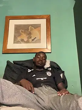 Snapshot of clipper12 chatting on April 2026 09:04:02 PM clipper12 online show from April 2026 09:04:02 PM