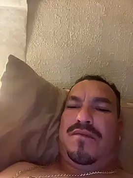 paullliliu online show from December 2025 10:24:01 AM