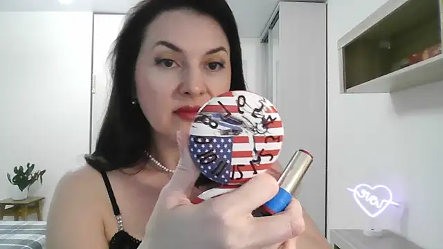 Victoria Glam online show from February 2025 09:38:02 PM