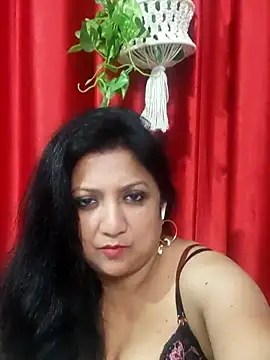 Snapshot of horny_lizia chatting on November 2025 04:47:01 PM horny lizia online show from November 2025 04:47:01 PM