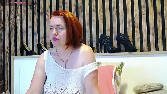 Alis Lovi online show from June 2026 10:13:01 AM