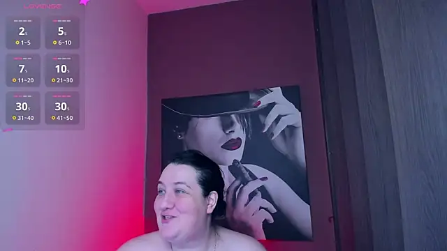 Snapshot of QueenOfHaze chatting on January 2026 07:56:01 AM QueenOfHaze online show from January 2026 07:56:01 AM