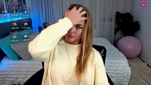 Donna Sun online show from February 2025 01:32:02 PM