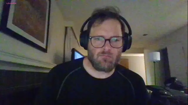 Snapshot of rrunner7718 chatting on September 2025 06:48:02 AM rrunner7718 online show from September 2025 06:48:02 AM