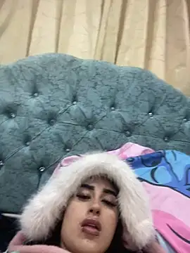 Girl milk7 online show from March 2025 11:21:01 AM