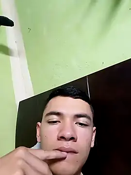 Snapshot of andresiito203 chatting on January 2025 06:28:01 AM andresiito203 online show from January 2025 06:28:01 AM