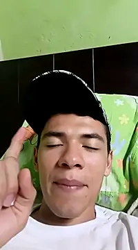 Snapshot of andresiito203 chatting on February 2025 05:23:01 AM andresiito203 online show from February 2025 05:23:01 AM