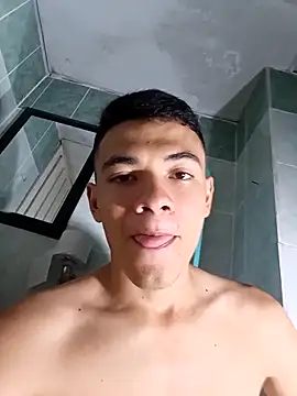 Snapshot of andresiito203 chatting on February 2025 06:10:02 AM andresiito203 online show from February 2025 06:10:02 AM