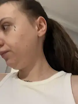 bunnythetailor online show from November 2025 03:55:02 PM