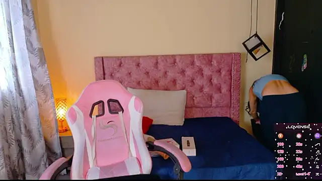 Sofii cutee online show from January 2026 01:05:02 PM