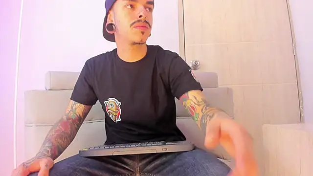 kaletattoo online show from October 2025 11:07:02 AM