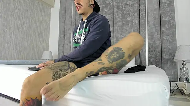 kaletattoo online show from October 2025 11:13:02 AM