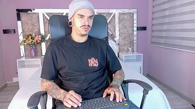 kaletattoo online show from December 2025 11:08:02 AM