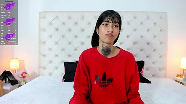 esmeralda06 online show from March 2025 03:14:02 PM