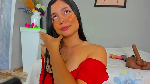 evaa greey online show from November 2025 08:07:02 PM