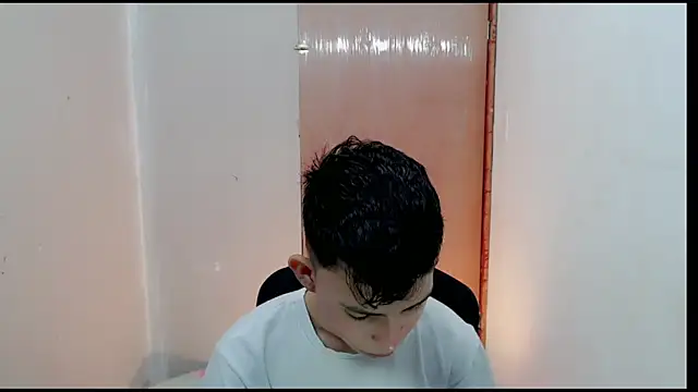 Alexxx lov online show from February 2025 12:26:02 PM