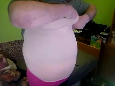 Adrianka online show from December 2025 11:32:01 PM