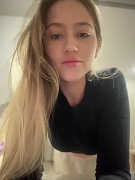 ur wet dreams online show from February 2025 09:26:02 PM