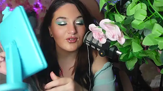 Jinyxx3 online show from November 2025 06:53:02 PM