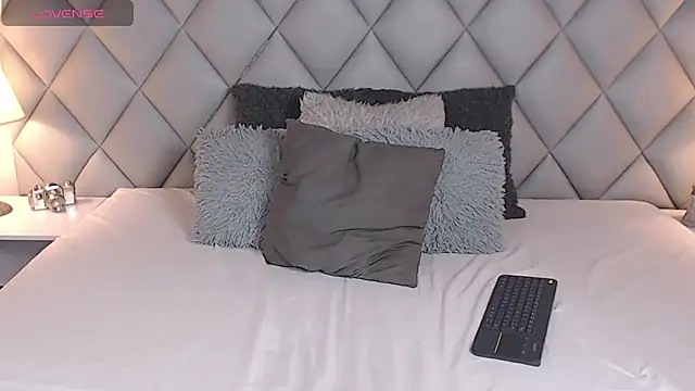 LalyCastro online show from March 2025 08:16:02 PM