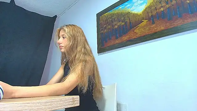 Alaiapink online show from October 2025 03:20:01 PM