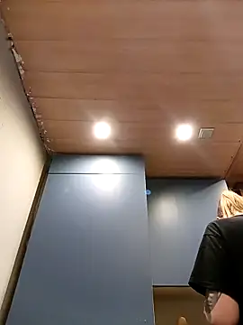 Astrid-Gilbert online show from February 2025 04:34:02 PM