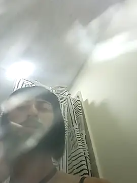 RobledoXXX94 online show from November 2025 04:45:02 AM