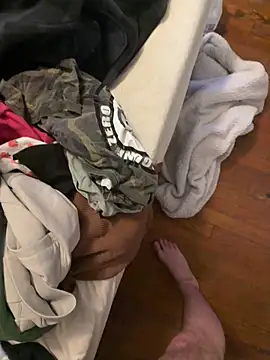 Johndxgnjxz online show from April 2026 04:23:01 PM