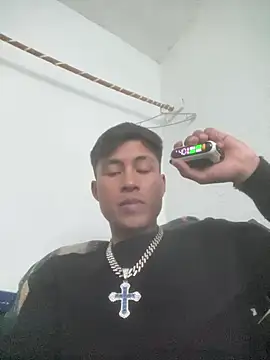 EduardoEspinoza12 online show from February 2025 10:23:02 PM