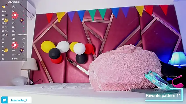 JulianaaHerrera online show from October 2025 11:19:01 AM