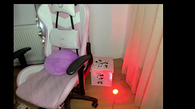 LadyLyanna online show from March 2025 12:32:01 AM