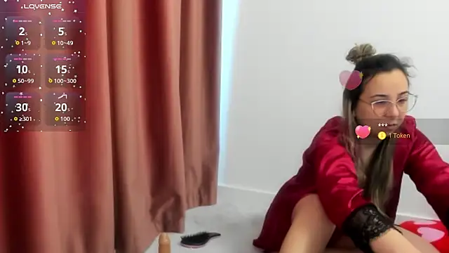 LadyLyanna online show from March 2026 10:00:01 AM