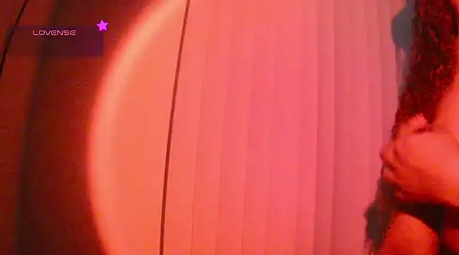 kinkyprincesskyrra online show from February 2025 08:41:02 PM