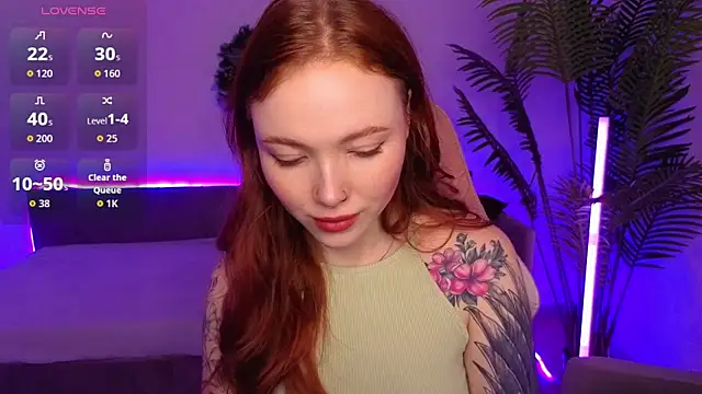 Maya Light online show from December 2025 02:08:02 AM