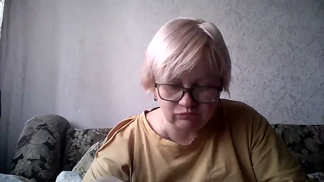 Snapshot of Mayya4321 chatting on April 2026 10:50:01 AM Mayya4321 online show from April 2026 10:50:01 AM